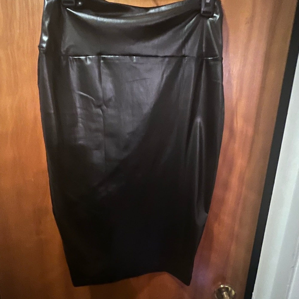Liquid leather skirt
